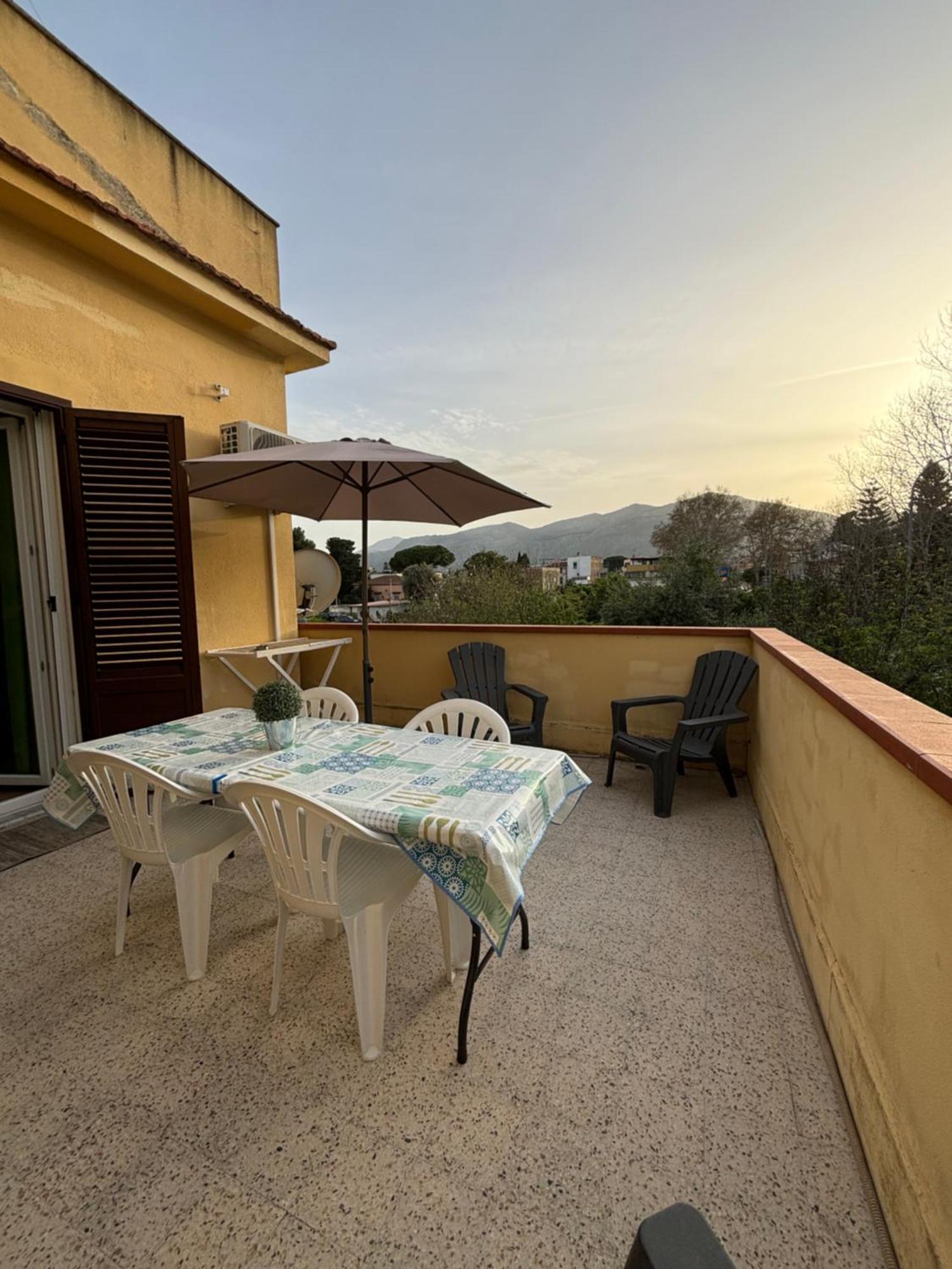 ホテル Mondello Sicily House エクステリア 写真