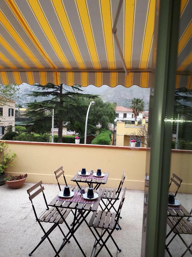 ホテル Mondello Sicily House エクステリア 写真