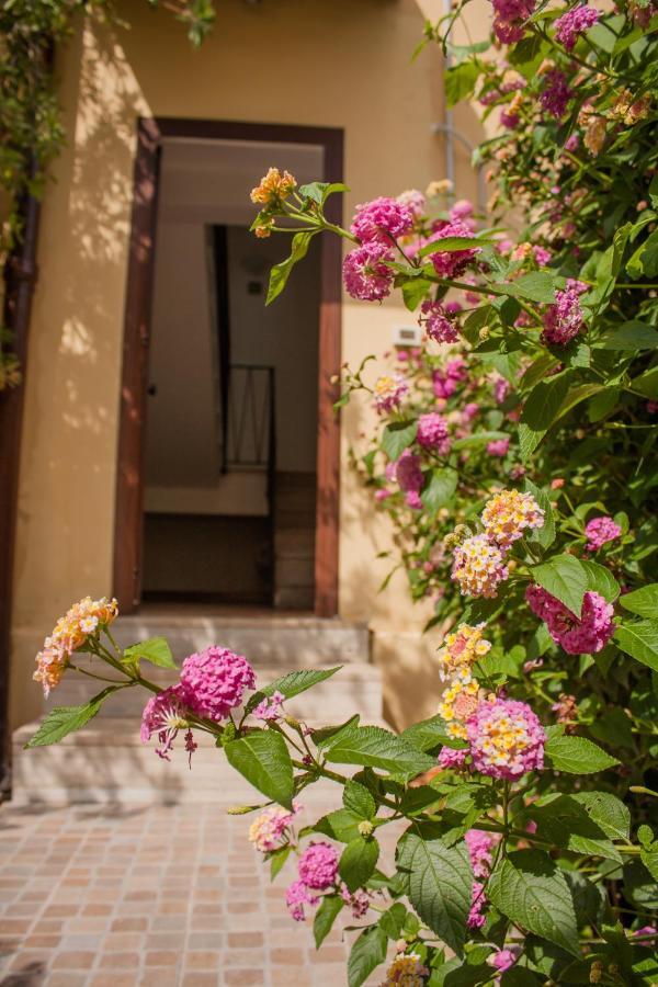 ホテル Mondello Sicily House エクステリア 写真