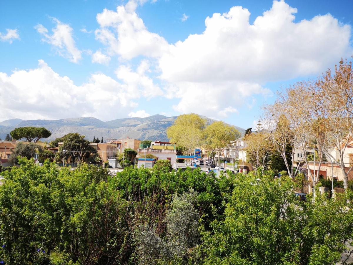 ホテル Mondello Sicily House エクステリア 写真